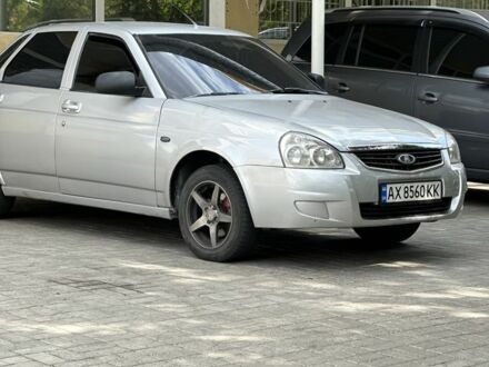 Серый ВАЗ 2170 Priora, объемом двигателя 1.6 л и пробегом 215 тыс. км за 3500 $, фото 1 на Automoto.ua