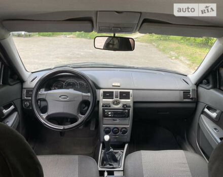 Серый ВАЗ 2170 Priora, объемом двигателя 1.6 л и пробегом 240 тыс. км за 3299 $, фото 1 на Automoto.ua