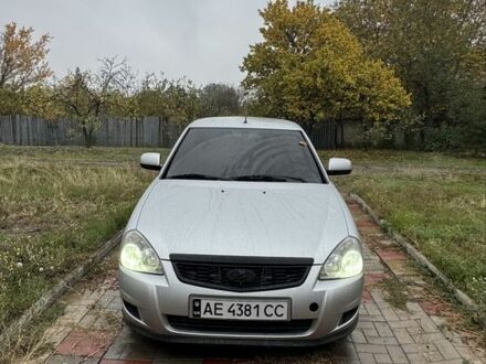 Серый ВАЗ 2170 Priora, объемом двигателя 1.6 л и пробегом 179 тыс. км за 4200 $, фото 1 на Automoto.ua