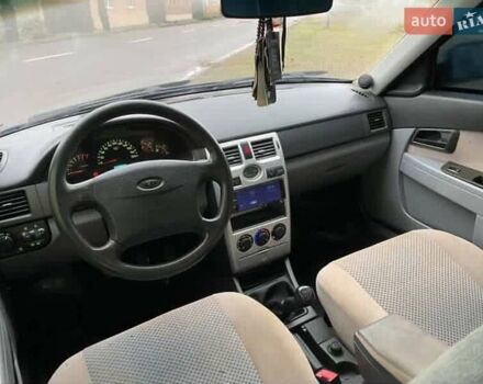 Синий ВАЗ 2170 Priora, объемом двигателя 1.6 л и пробегом 262 тыс. км за 1700 $, фото 3 на Automoto.ua