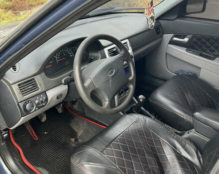 Синий ВАЗ 2170 Priora, объемом двигателя 1.6 л и пробегом 272 тыс. км за 2800 $, фото 8 на Automoto.ua