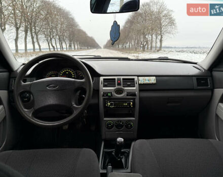 Синий ВАЗ 2170 Priora, объемом двигателя 1.6 л и пробегом 152 тыс. км за 2800 $, фото 34 на Automoto.ua
