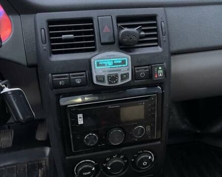 Синій ВАЗ 2170 Priora, об'ємом двигуна 1.6 л та пробігом 90 тис. км за 3400 $, фото 7 на Automoto.ua