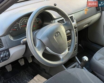 Синій ВАЗ 2170 Priora, об'ємом двигуна 1.6 л та пробігом 200 тис. км за 3000 $, фото 9 на Automoto.ua