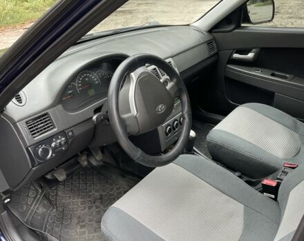 Синий ВАЗ 2170 Priora, объемом двигателя 1.6 л и пробегом 14 тыс. км за 4300 $, фото 7 на Automoto.ua