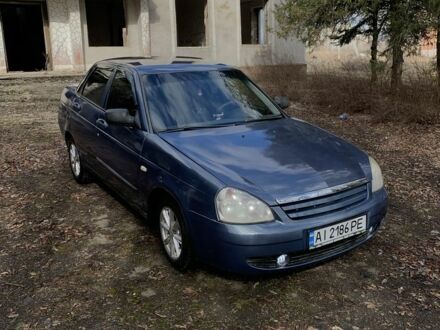 Синій ВАЗ 2170 Priora, об'ємом двигуна 1.6 л та пробігом 250 тис. км за 2052 $, фото 1 на Automoto.ua