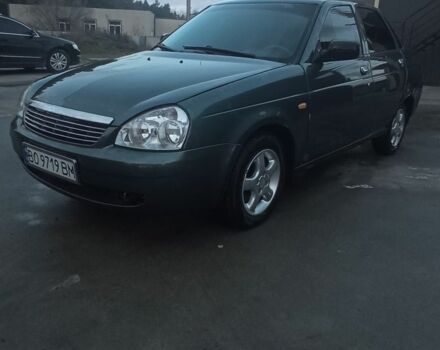 Зеленый ВАЗ 2170 Priora, объемом двигателя 1.6 л и пробегом 220 тыс. км за 1750 $, фото 2 на Automoto.ua