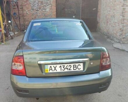 Зеленый ВАЗ 2170 Priora, объемом двигателя 1.6 л и пробегом 300 тыс. км за 2450 $, фото 3 на Automoto.ua