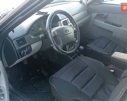 Зеленый ВАЗ 2170 Priora, объемом двигателя 1.6 л и пробегом 225 тыс. км за 2500 $, фото 7 на Automoto.ua