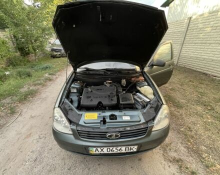 Зелений ВАЗ 2170 Priora, об'ємом двигуна 1.6 л та пробігом 320 тис. км за 850 $, фото 2 на Automoto.ua