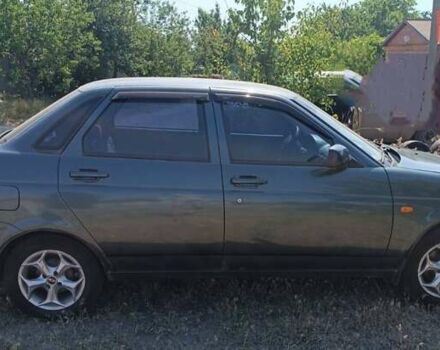 Зелений ВАЗ 2170 Priora, об'ємом двигуна 1.6 л та пробігом 200 тис. км за 3100 $, фото 1 на Automoto.ua