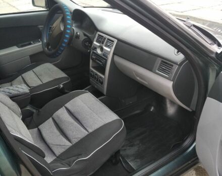 ВАЗ 2170 Priora 2008 в Конотопе на Automoto.ua Зеленый ВАЗ 2170 Priora, объемом двигателя 1.6 л и пробегом 151 тыс. км за 2850 $, фото 6 на Automoto.ua