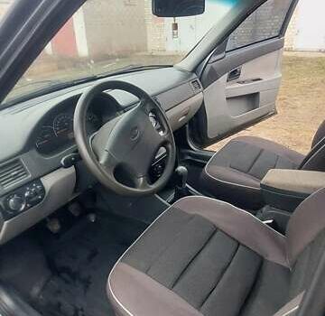 Зеленый ВАЗ 2170 Priora, объемом двигателя 1.6 л и пробегом 233 тыс. км за 3000 $, фото 12 на Automoto.ua
