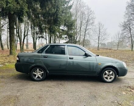 Зелений ВАЗ 2170 Priora, об'ємом двигуна 1.6 л та пробігом 240 тис. км за 1700 $, фото 2 на Automoto.ua