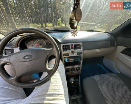 Зеленый ВАЗ 2170 Priora, объемом двигателя 1.6 л и пробегом 136 тыс. км за 3500 $, фото 14 на Automoto.ua