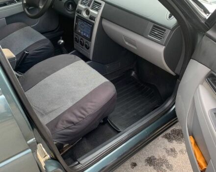 Зеленый ВАЗ 2170 Priora, объемом двигателя 1.6 л и пробегом 130 тыс. км за 2500 $, фото 3 на Automoto.ua