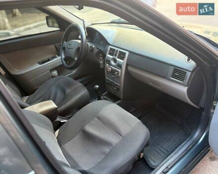 Зеленый ВАЗ 2170 Priora, объемом двигателя 1.6 л и пробегом 240 тыс. км за 2900 $, фото 12 на Automoto.ua