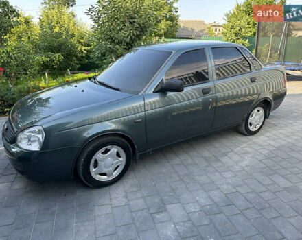 Зеленый ВАЗ 2170 Priora, объемом двигателя 1.6 л и пробегом 121 тыс. км за 3000 $, фото 4 на Automoto.ua