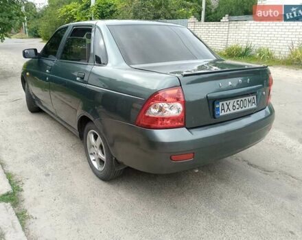 Зеленый ВАЗ 2170 Priora, объемом двигателя 1.6 л и пробегом 170 тыс. км за 1950 $, фото 3 на Automoto.ua