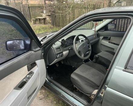 Зелений ВАЗ 2170 Priora, об'ємом двигуна 1.6 л та пробігом 235 тис. км за 2500 $, фото 5 на Automoto.ua