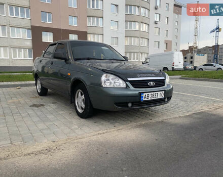 Зеленый ВАЗ 2170 Priora, объемом двигателя 1.6 л и пробегом 119 тыс. км за 2550 $, фото 2 на Automoto.ua