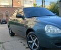 Зеленый ВАЗ 2170 Priora, объемом двигателя 1.6 л и пробегом 213 тыс. км за 2100 $, фото 1 на Automoto.ua