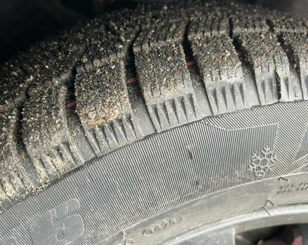 Зеленый ВАЗ 2170 Priora, объемом двигателя 1.6 л и пробегом 450 тыс. км за 2250 $, фото 7 на Automoto.ua