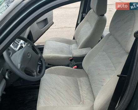 Зеленый ВАЗ 2170 Priora, объемом двигателя 1.6 л и пробегом 190 тыс. км за 2999 $, фото 23 на Automoto.ua