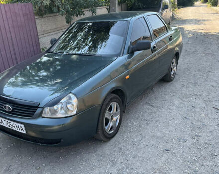 Зеленый ВАЗ 2170 Priora, объемом двигателя 1.6 л и пробегом 180 тыс. км за 2000 $, фото 2 на Automoto.ua