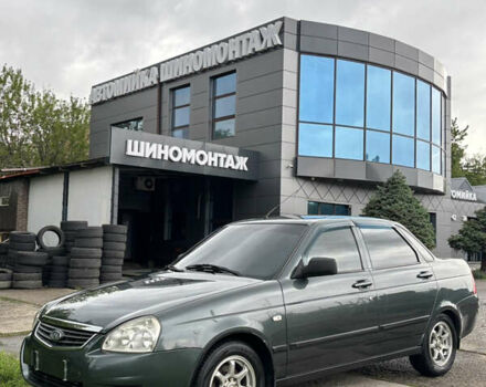 Зелений ВАЗ 2170 Priora, об'ємом двигуна 1.6 л та пробігом 327 тис. км за 3800 $, фото 3 на Automoto.ua