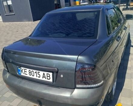 Зеленый ВАЗ 2170 Priora, объемом двигателя 1.6 л и пробегом 315 тыс. км за 2600 $, фото 1 на Automoto.ua