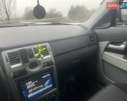 Зелений ВАЗ 2170 Priora, об'ємом двигуна 1.6 л та пробігом 137 тис. км за 3550 $, фото 21 на Automoto.ua