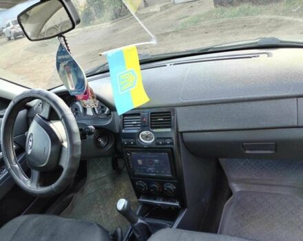 Зелений ВАЗ 2170 Priora, об'ємом двигуна 1.6 л та пробігом 86 тис. км за 5000 $, фото 4 на Automoto.ua