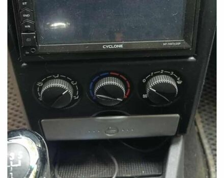 Зеленый ВАЗ 2170 Priora, объемом двигателя 1.6 л и пробегом 95 тыс. км за 4500 $, фото 4 на Automoto.ua