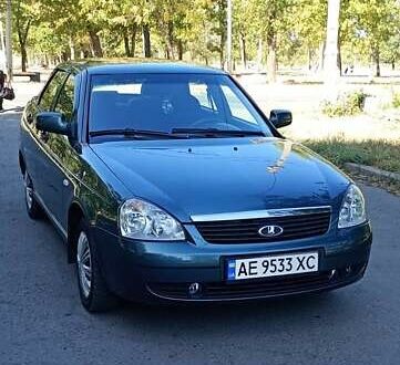 ВАЗ 2170 Priora 2007 в Днепре (Днепропетровске) на Automoto.ua Зеленый ВАЗ 2170 Priora, объемом двигателя 1.6 л и пробегом 200 тыс. км за 3000 $, фото 1 на Automoto.ua
