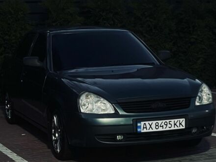 Зеленый ВАЗ 2170 Priora, объемом двигателя 1.6 л и пробегом 300 тыс. км за 2350 $, фото 1 на Automoto.ua