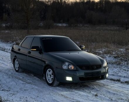 Зеленый ВАЗ 2170 Priora, объемом двигателя 1.6 л и пробегом 282 тыс. км за 3800 $, фото 1 на Automoto.ua