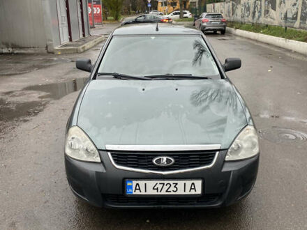 Зеленый ВАЗ 2170 Priora, объемом двигателя 1.6 л и пробегом 220 тыс. км за 2300 $, фото 1 на Automoto.ua