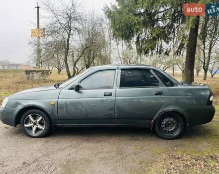 Зелений ВАЗ 2170 Priora, об'ємом двигуна 1.6 л та пробігом 240 тис. км за 1700 $, фото 1 на Automoto.ua