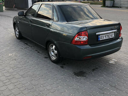 Зеленый ВАЗ 2170 Priora, объемом двигателя 1.6 л и пробегом 285 тыс. км за 2600 $, фото 1 на Automoto.ua