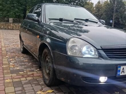 Зеленый ВАЗ 2170 Priora, объемом двигателя 1.6 л и пробегом 270 тыс. км за 2500 $, фото 1 на Automoto.ua
