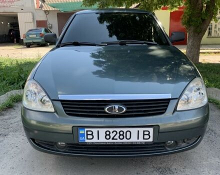 Зеленый ВАЗ 2170 Priora, объемом двигателя 1.6 л и пробегом 220 тыс. км за 3300 $, фото 1 на Automoto.ua