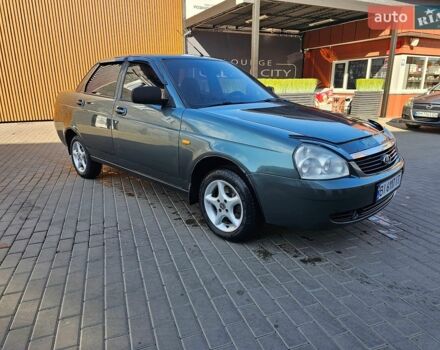 Зелений ВАЗ 2170 Priora, об'ємом двигуна 1.6 л та пробігом 181 тис. км за 2950 $, фото 1 на Automoto.ua