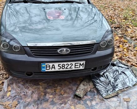 Зеленый ВАЗ 2170 Priora, объемом двигателя 1.6 л и пробегом 400 тыс. км за 2000 $, фото 1 на Automoto.ua