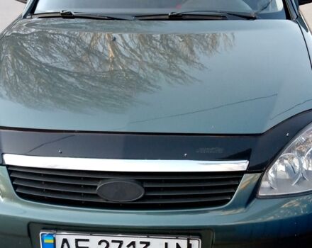 Зелений ВАЗ 2170 Priora, об'ємом двигуна 1.6 л та пробігом 160 тис. км за 3500 $, фото 1 на Automoto.ua