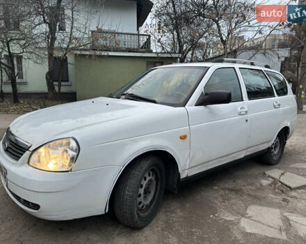 Білий ВАЗ 2171 Priora, об'ємом двигуна 1.6 л та пробігом 390 тис. км за 1900 $, фото 14 на Automoto.ua