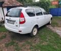 Белый ВАЗ 2171 Priora, объемом двигателя 1.6 л и пробегом 120 тыс. км за 3000 $, фото 1 на Automoto.ua