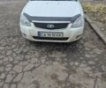 Білий ВАЗ 2171 Priora, об'ємом двигуна 1.6 л та пробігом 99 тис. км за 3200 $, фото 4 на Automoto.ua