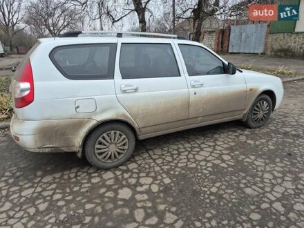 Білий ВАЗ 2171 Priora, об'ємом двигуна 1.6 л та пробігом 99 тис. км за 3200 $, фото 1 на Automoto.ua