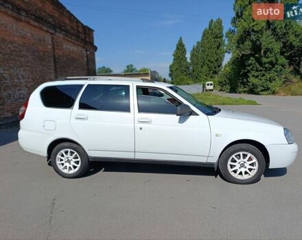 Білий ВАЗ 2171 Priora, об'ємом двигуна 1.6 л та пробігом 200 тис. км за 1850 $, фото 1 на Automoto.ua
